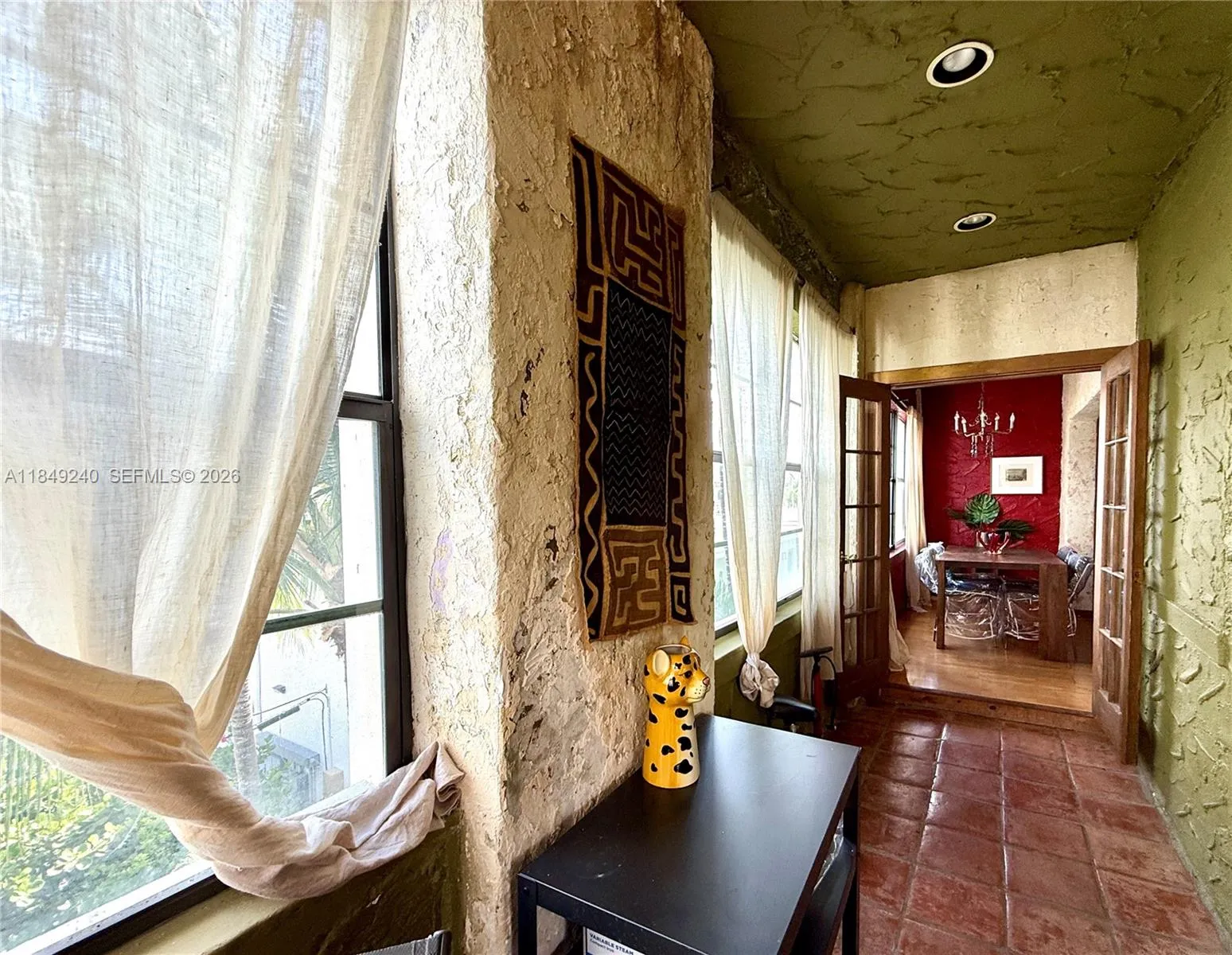 934 Michigan Ave 304, Miami Beach, Florida 33139, Miami Beach, Florida 33139, 1 Bedroom Bedrooms, ,1 BathroomBathrooms,Residential,For Sale,934 Michigan Ave 304, Miami Beach, Florida 33139,A11849240