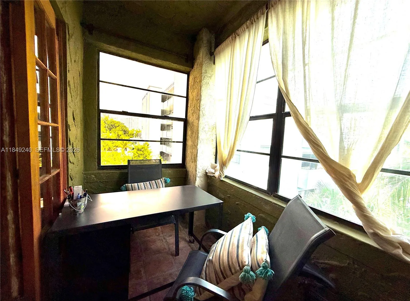 934 Michigan Ave 304, Miami Beach, Florida 33139, Miami Beach, Florida 33139, 1 Bedroom Bedrooms, ,1 BathroomBathrooms,Residential,For Sale,934 Michigan Ave 304, Miami Beach, Florida 33139,A11849240