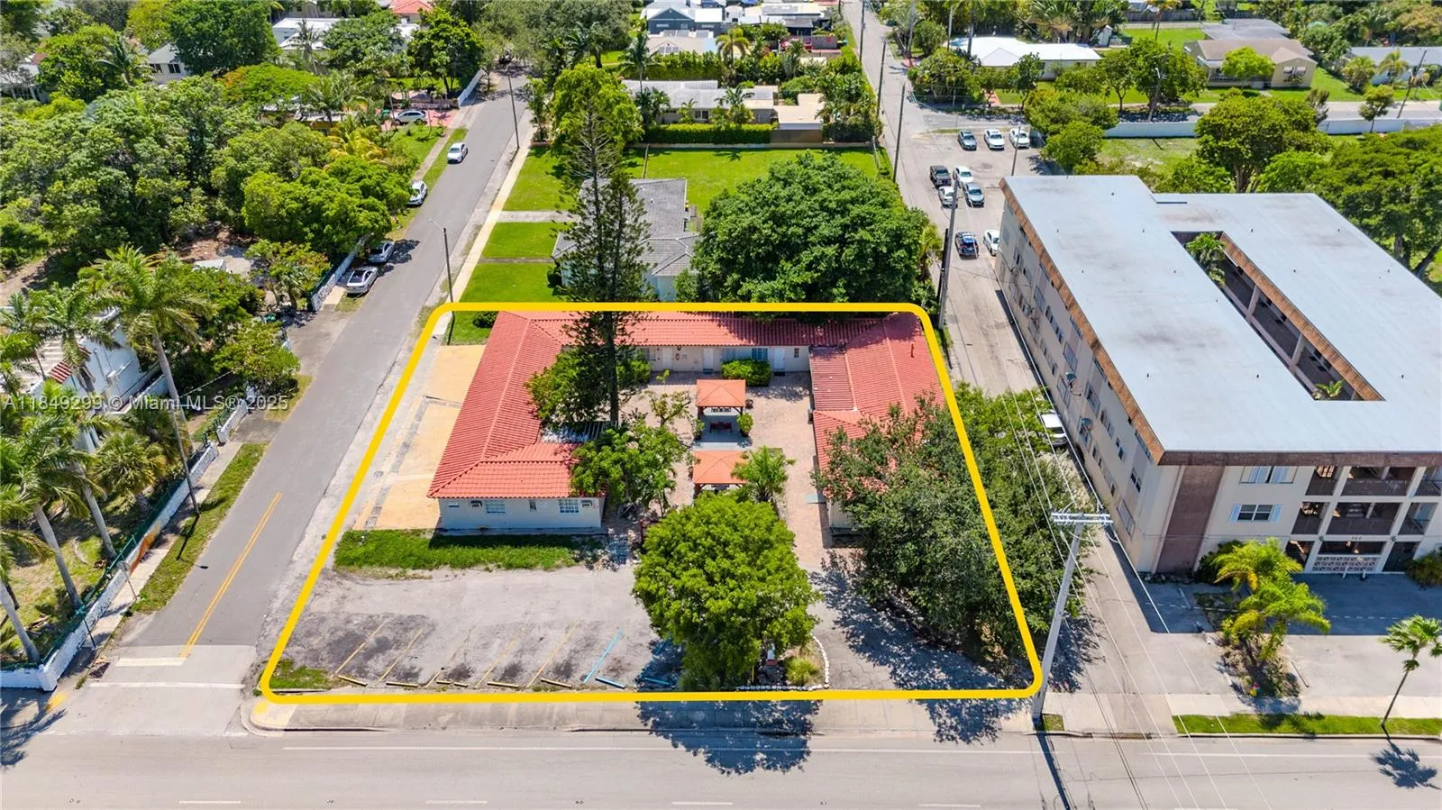 380 S Federal Hwy, Dania Beach, Florida 33004, Dania Beach, Florida 33004, ,Commercial Sale,For Sale,380 S Federal Hwy, Dania Beach, Florida 33004,A11849299