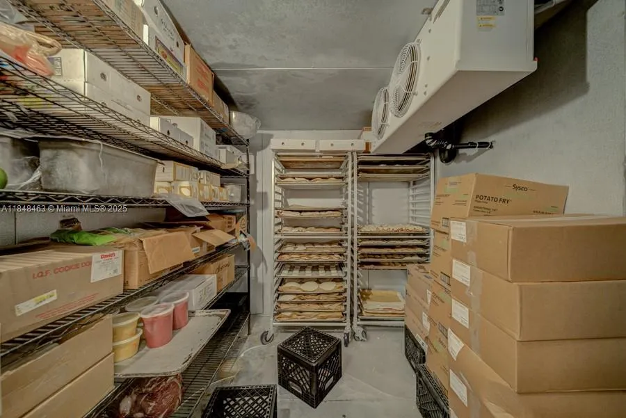 Bakery For Sale On Dixie Hwy, Miami, Florida 33157, Miami, Florida 33157, ,Business Opportunity,For Sale,Bakery For Sale On Dixie Hwy, Miami, Florida 33157,A11848463