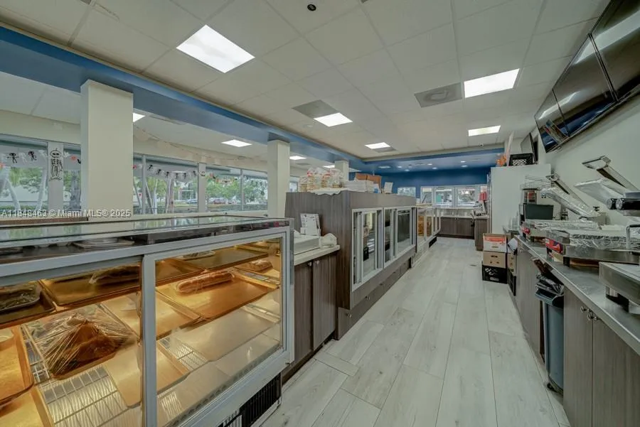 Bakery For Sale On Dixie Hwy, Miami, Florida 33157, Miami, Florida 33157, ,Business Opportunity,For Sale,Bakery For Sale On Dixie Hwy, Miami, Florida 33157,A11848463