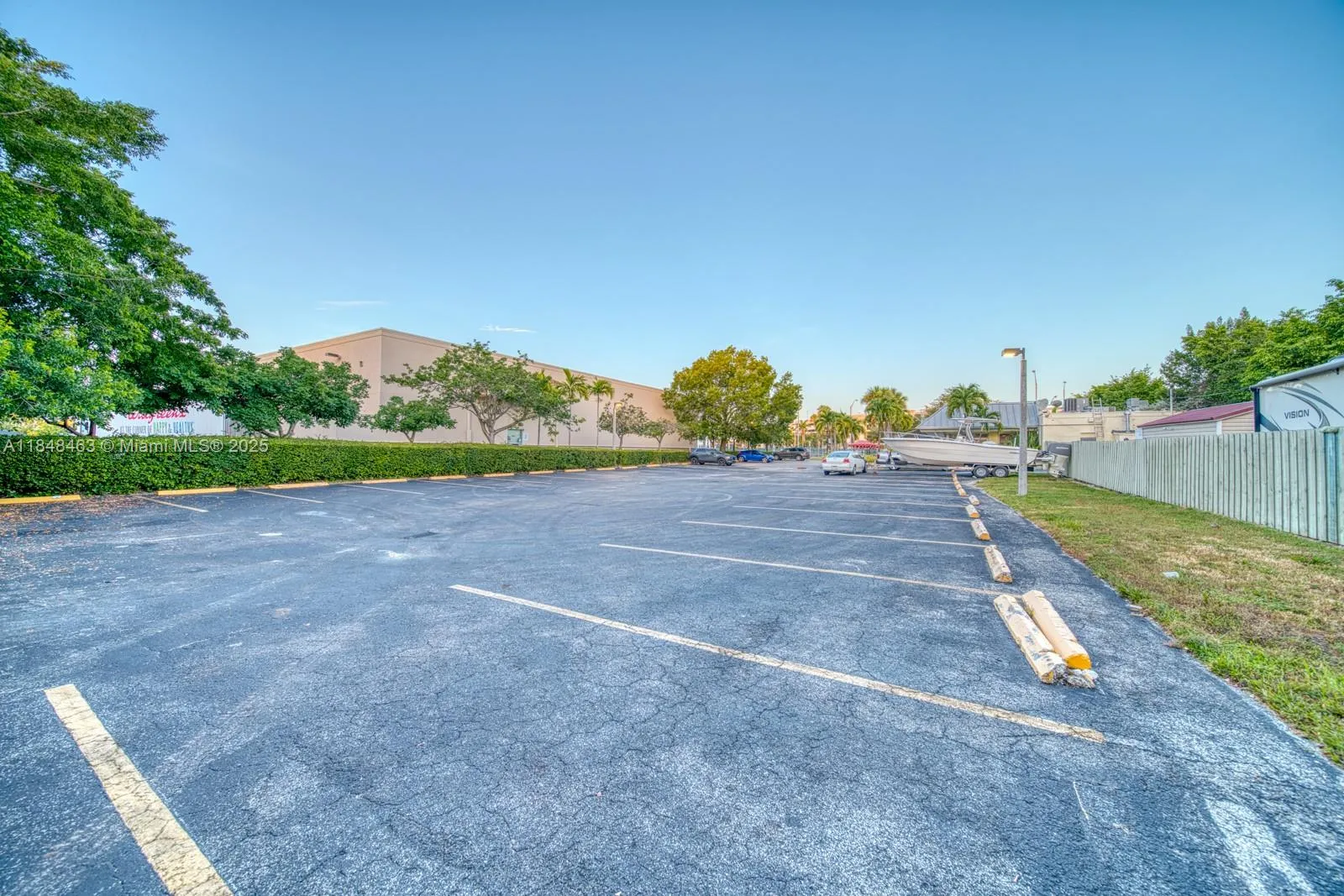 Bakery For Sale On Dixie Hwy, Miami, Florida 33157, Miami, Florida 33157, ,Business Opportunity,For Sale,Bakery For Sale On Dixie Hwy, Miami, Florida 33157,A11848463