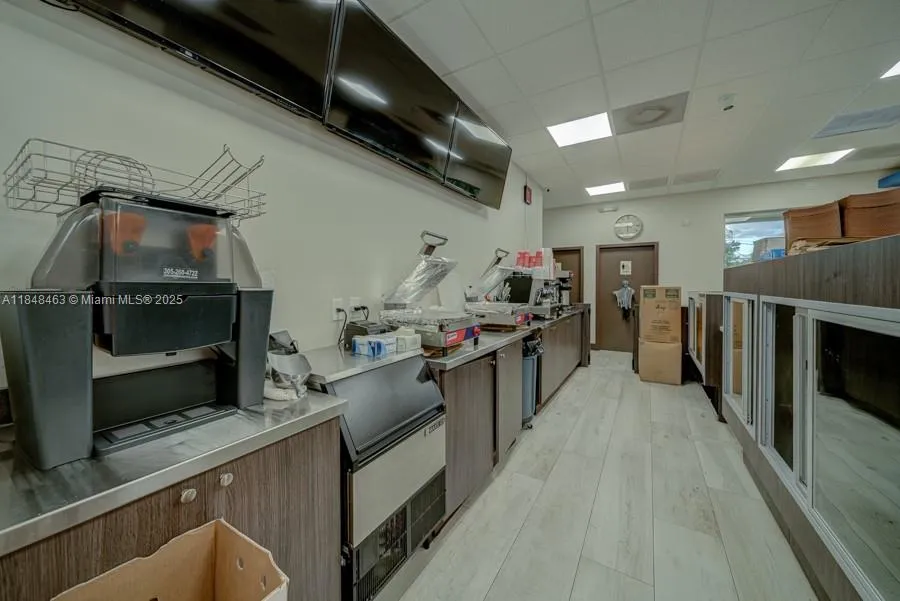 Bakery For Sale On Dixie Hwy, Miami, Florida 33157, Miami, Florida 33157, ,Business Opportunity,For Sale,Bakery For Sale On Dixie Hwy, Miami, Florida 33157,A11848463