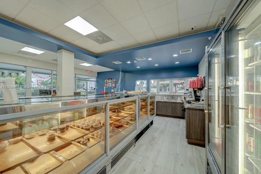 Bakery For Sale On Dixie Hwy, Miami, Florida 33157, Miami, Florida 33157, ,Business Opportunity,For Sale,Bakery For Sale On Dixie Hwy, Miami, Florida 33157,A11848463