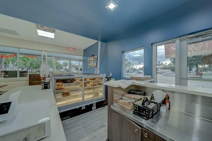 Bakery For Sale On Dixie Hwy, Miami, Florida 33157, Miami, Florida 33157, ,Business Opportunity,For Sale,Bakery For Sale On Dixie Hwy, Miami, Florida 33157,A11848463