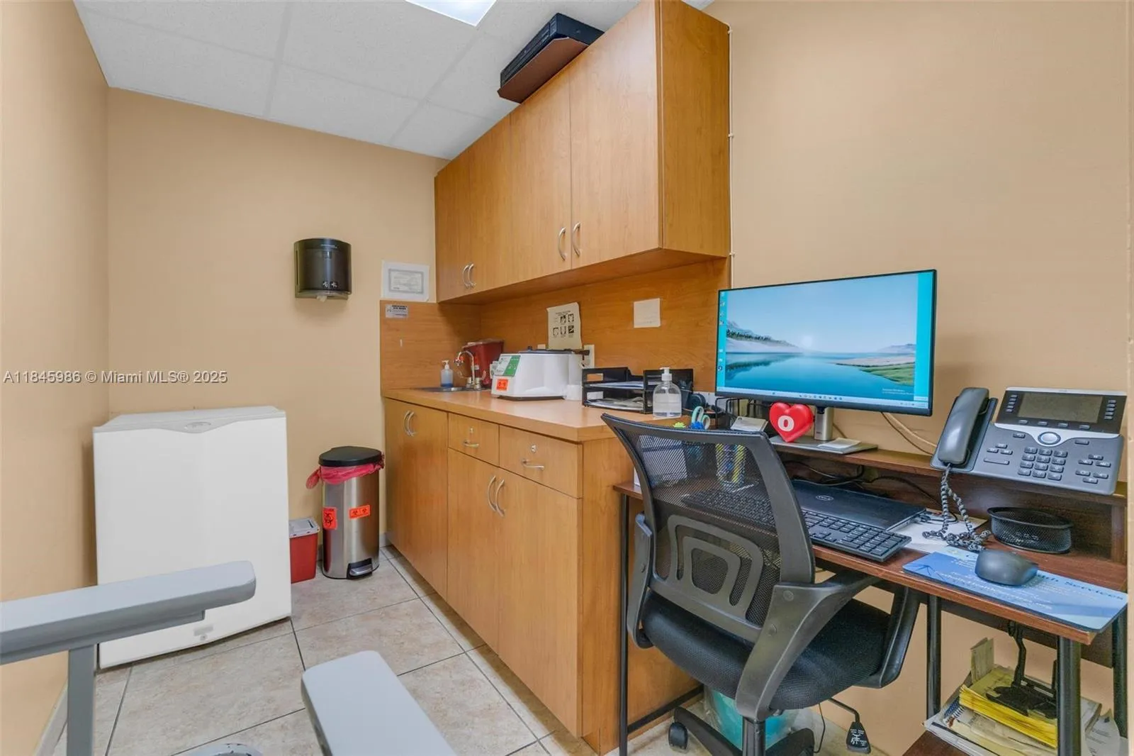 8000 Sw 117th Ave 201, Miami, Florida 33183, Miami, Florida 33183, ,Commercial Lease,For Rent,8000 Sw 117th Ave 201, Miami, Florida 33183,A11845986