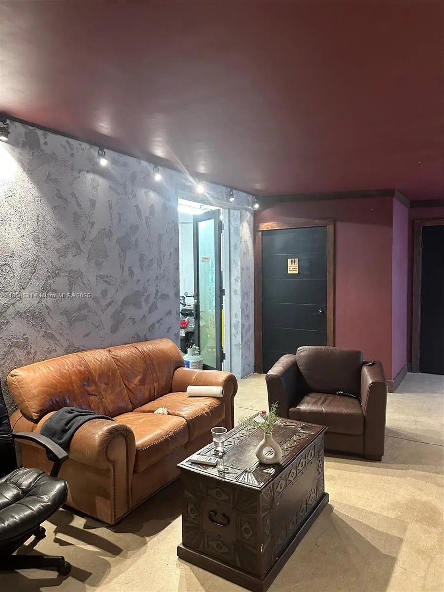 9411 Nw 22nd Ave, Miami, Florida 33147, Miami, Florida 33147, ,Commercial Lease,For Rent,9411 Nw 22nd Ave, Miami, Florida 33147,A11850031