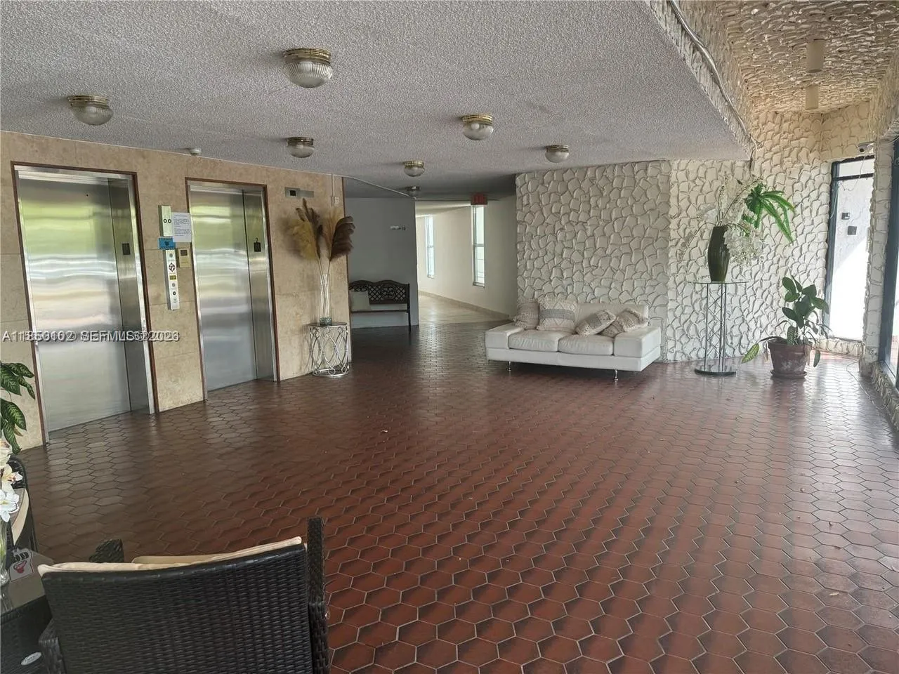 9682 Fontainebleau Blvd 401, Miami, Florida 33172, Miami, Florida 33172, 1 Bedroom Bedrooms, ,1 BathroomBathrooms,Residential,For Sale,9682 Fontainebleau Blvd 401, Miami, Florida 33172,A11850102