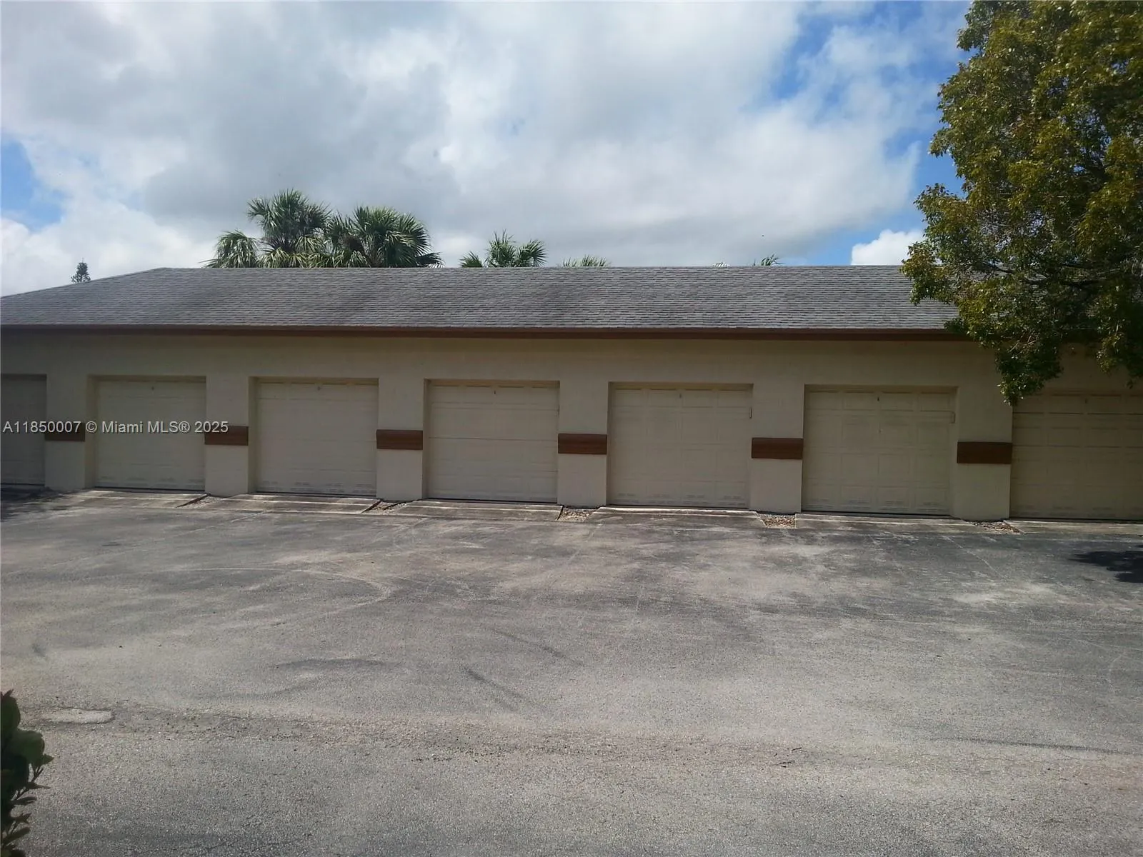 6100 Boulevard Of Champions, North Lauderdale, Flo, North Lauderdale, Florida 33068, ,Commercial Lease,For Rent,6100 Boulevard Of Champions, North Lauderdale, Flo,A11850007