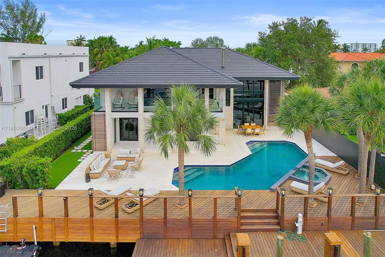 3343 Ne 166th St, North Miami Beach, Florida 33160, North Miami Beach, Florida 33160, 5 Bedrooms Bedrooms, ,6 BathroomsBathrooms,Residential Lease,For Rent,3343 Ne 166th St, North Miami Beach, Florida 33160,A11850088