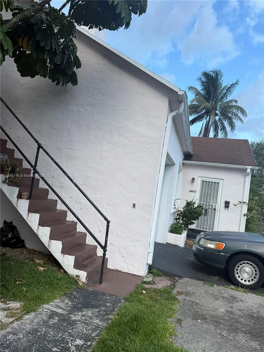 1499 Nw 32nd St, Miami, Florida 33142, Miami, Florida 33142, ,Residential Income,For Sale,1499 Nw 32nd St, Miami, Florida 33142,A11849114
