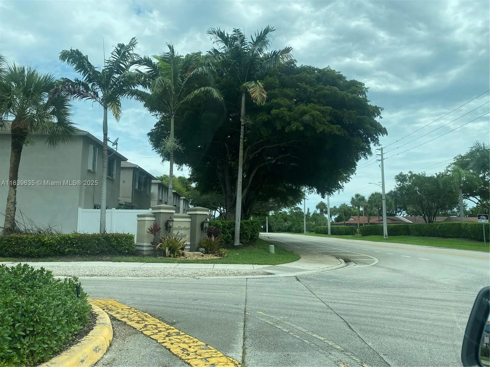 6006 Plum Pl, Tamarac, Florida 33321, Tamarac, Florida 33321, 3 Bedrooms Bedrooms, ,2 BathroomsBathrooms,Residential,For Sale,6006 Plum Pl, Tamarac, Florida 33321,A11839635 6006 Plum Pl, Tamarac, Florida 33321, Tamarac, Florida 33321, 3 Bedrooms Bedrooms, ,2 BathroomsBathrooms,Residential,For Sale,6006 Plum Pl, Tamarac, Florida 33321,A11839635