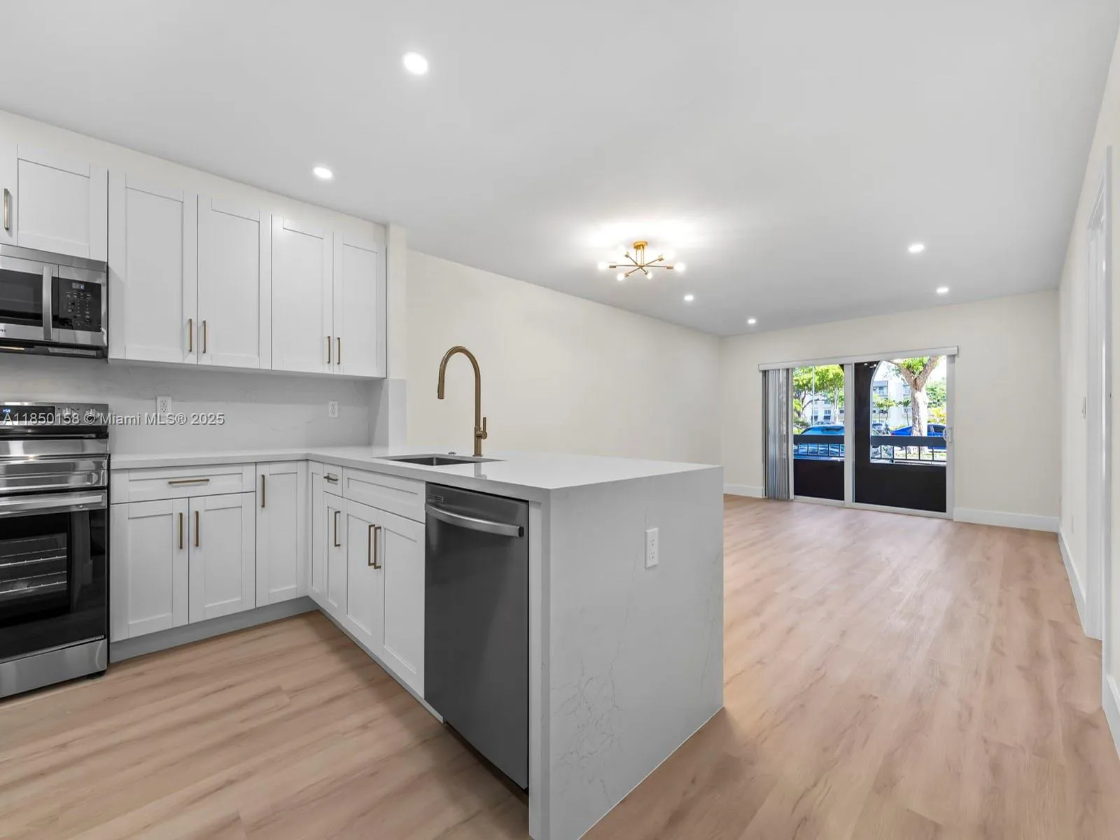 7850 Camino Real O-116, Miami, Florida 33143, Miami, Florida 33143, 1 Bedroom Bedrooms, ,1 BathroomBathrooms,Residential,For Sale,7850 Camino Real O-116, Miami, Florida 33143,A11850158