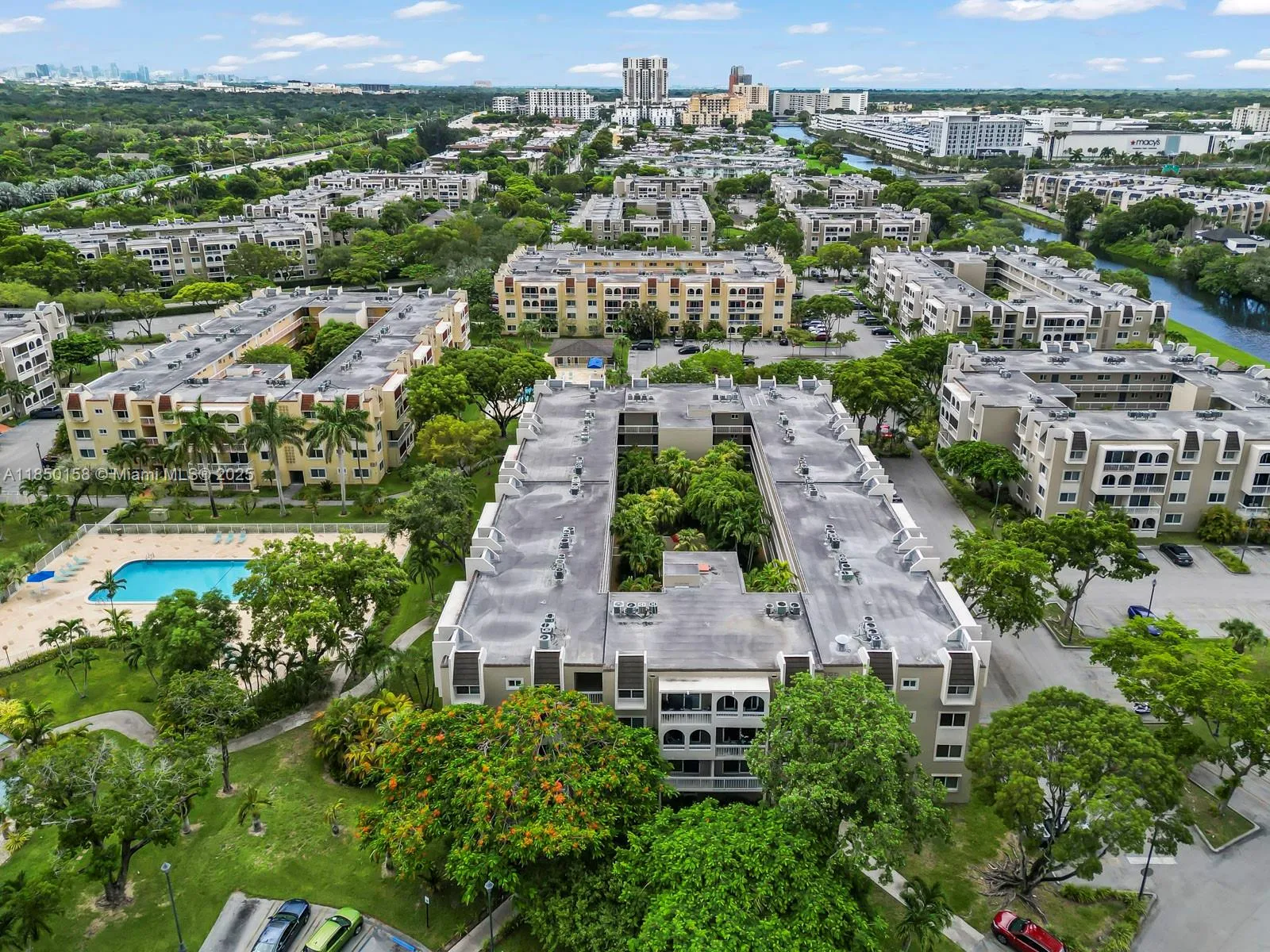 7850 Camino Real O-116, Miami, Florida 33143, Miami, Florida 33143, 1 Bedroom Bedrooms, ,1 BathroomBathrooms,Residential,For Sale,7850 Camino Real O-116, Miami, Florida 33143,A11850158