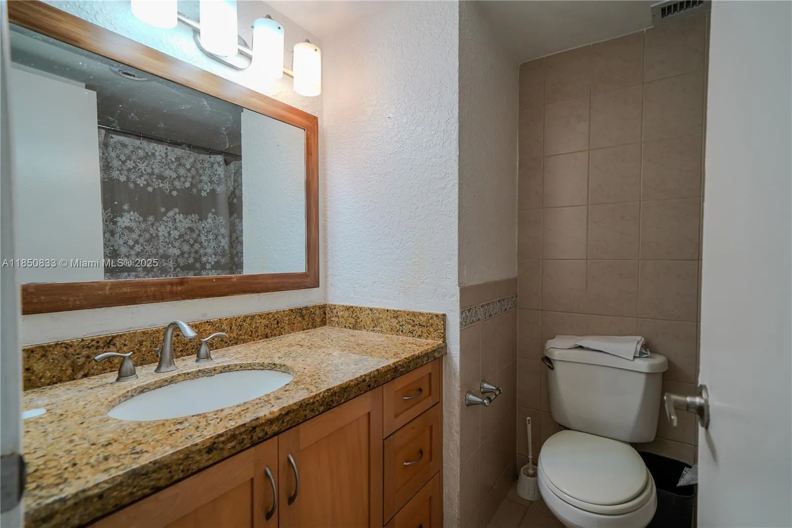 9125 Sw 77th Ave 103, Miami, Florida 33156, Miami, Florida 33156, 3 Bedrooms Bedrooms, ,2 BathroomsBathrooms,Residential,For Sale,9125 Sw 77th Ave 103, Miami, Florida 33156,A11850833
