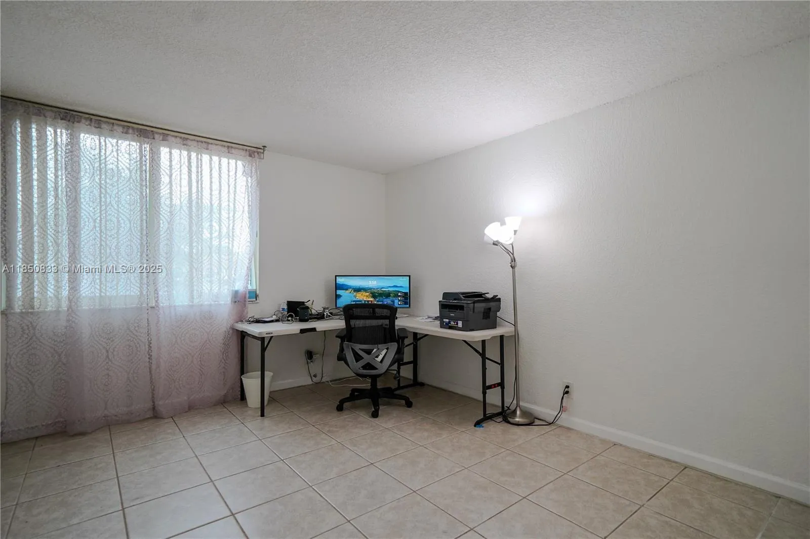 9125 Sw 77th Ave 103, Miami, Florida 33156, Miami, Florida 33156, 3 Bedrooms Bedrooms, ,2 BathroomsBathrooms,Residential,For Sale,9125 Sw 77th Ave 103, Miami, Florida 33156,A11850833