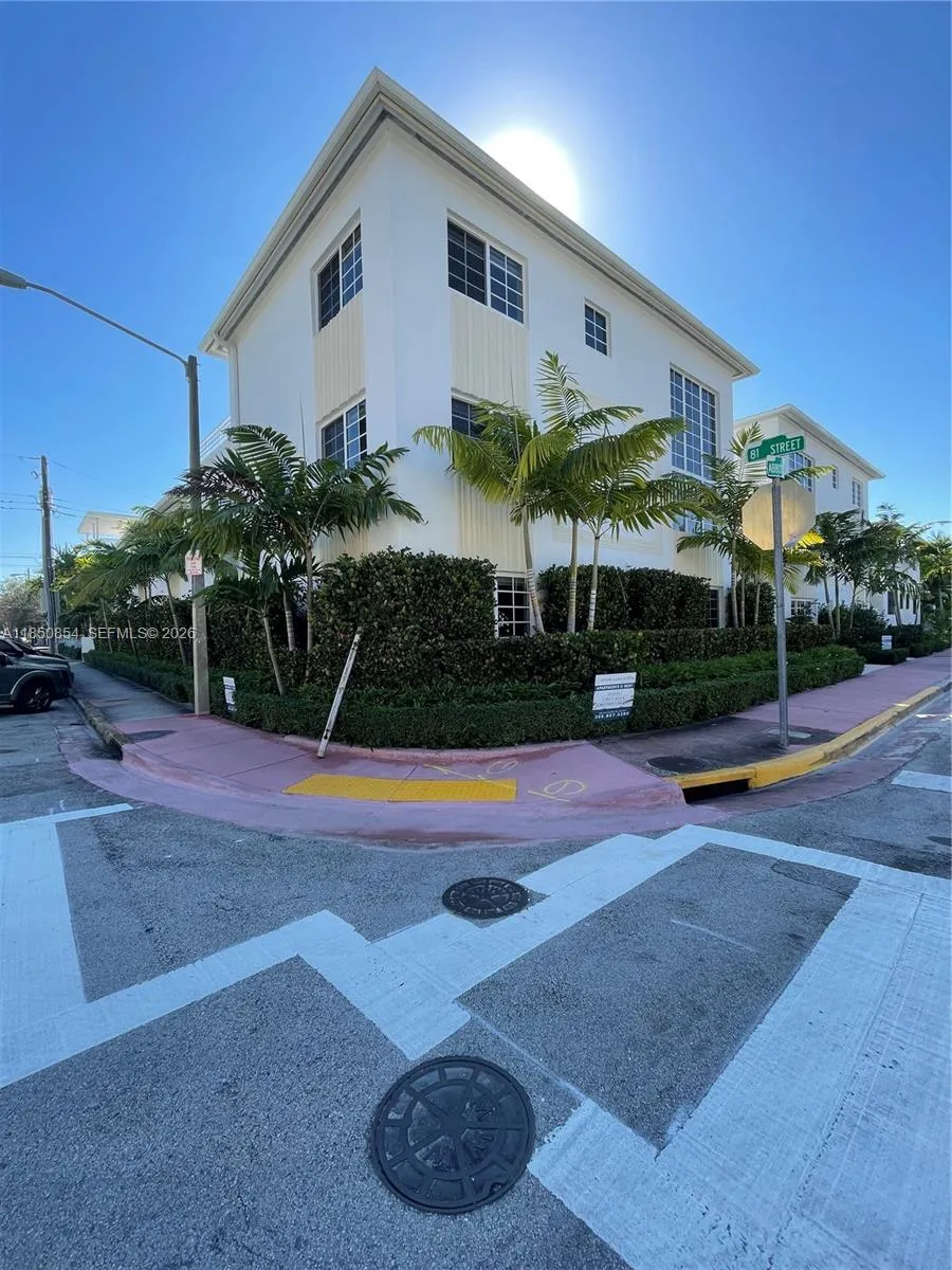 8035 Abbott Av, Miami Beach, Florida 33141, Miami Beach, Florida 33141, ,Commercial Sale,For Sale,8035 Abbott Av, Miami Beach, Florida 33141,A11850854