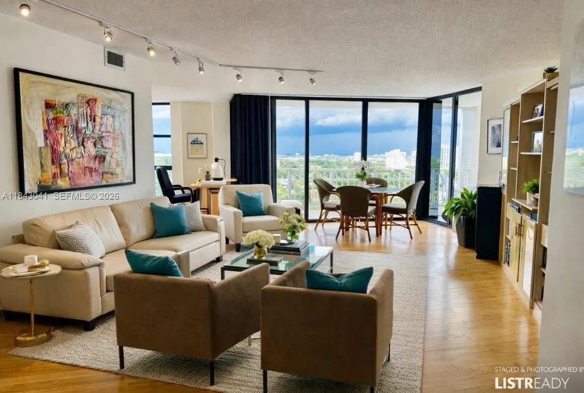 4000 Towerside Ter 1503, Miami, Florida 33138, Miami, Florida 33138, 2 Bedrooms Bedrooms, ,2 BathroomsBathrooms,Residential,For Sale,4000 Towerside Ter 1503, Miami, Florida 33138,A11843041