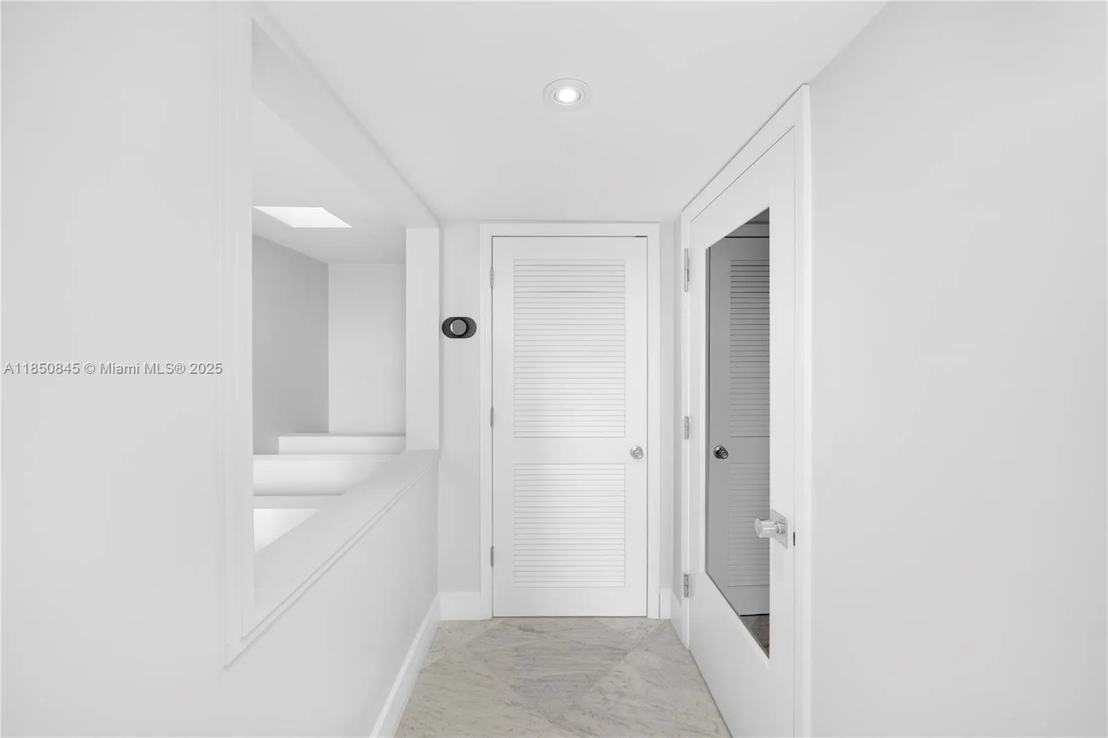 1558 Ne Quayside Ter D10, Miami, Florida 33138, Miami, Florida 33138, 4 Bedrooms Bedrooms, ,4 BathroomsBathrooms,Residential,For Sale,1558 Ne Quayside Ter D10, Miami, Florida 33138,A11850845