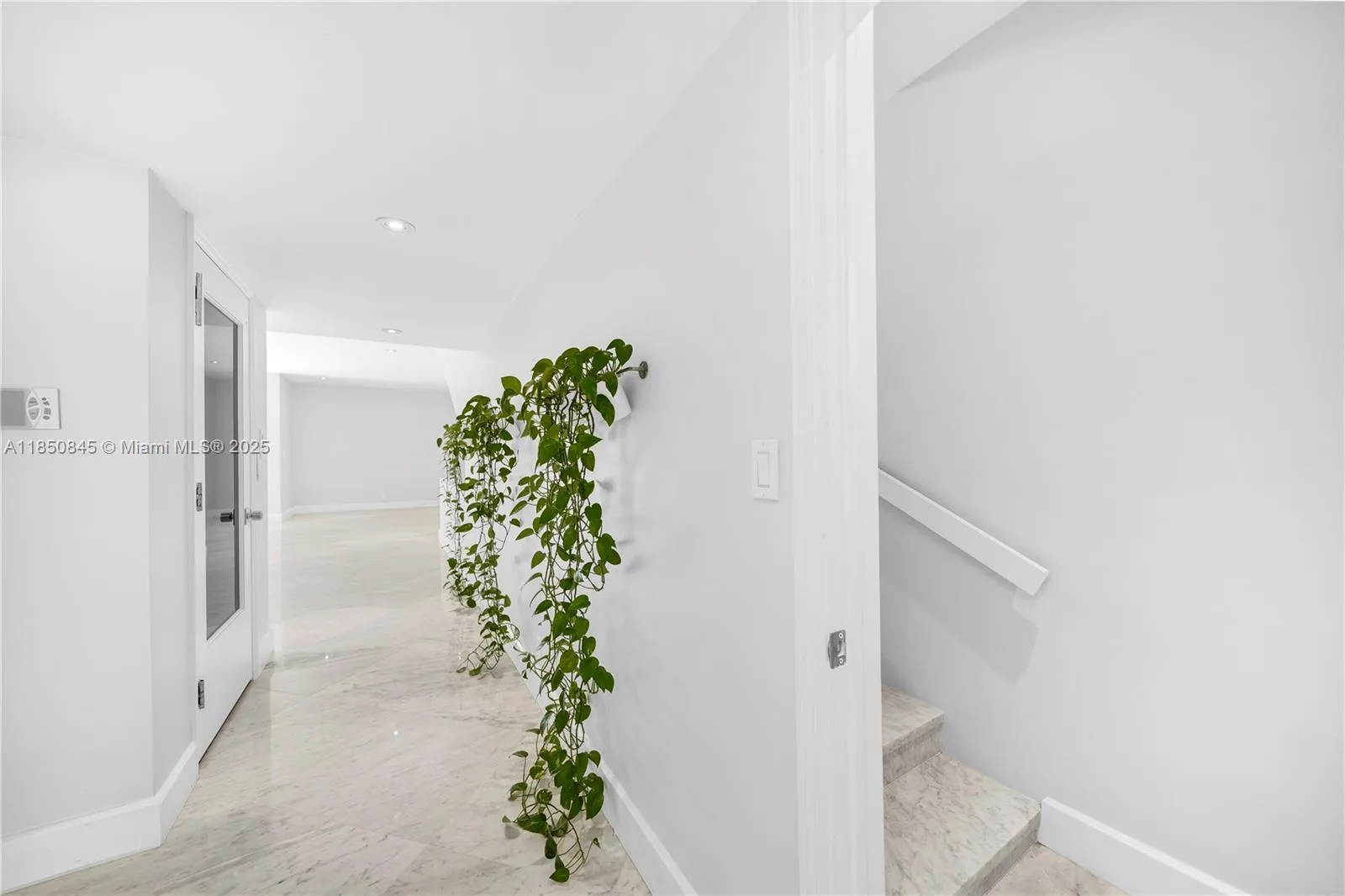 1558 Ne Quayside Ter D10, Miami, Florida 33138, Miami, Florida 33138, 4 Bedrooms Bedrooms, ,4 BathroomsBathrooms,Residential,For Sale,1558 Ne Quayside Ter D10, Miami, Florida 33138,A11850845