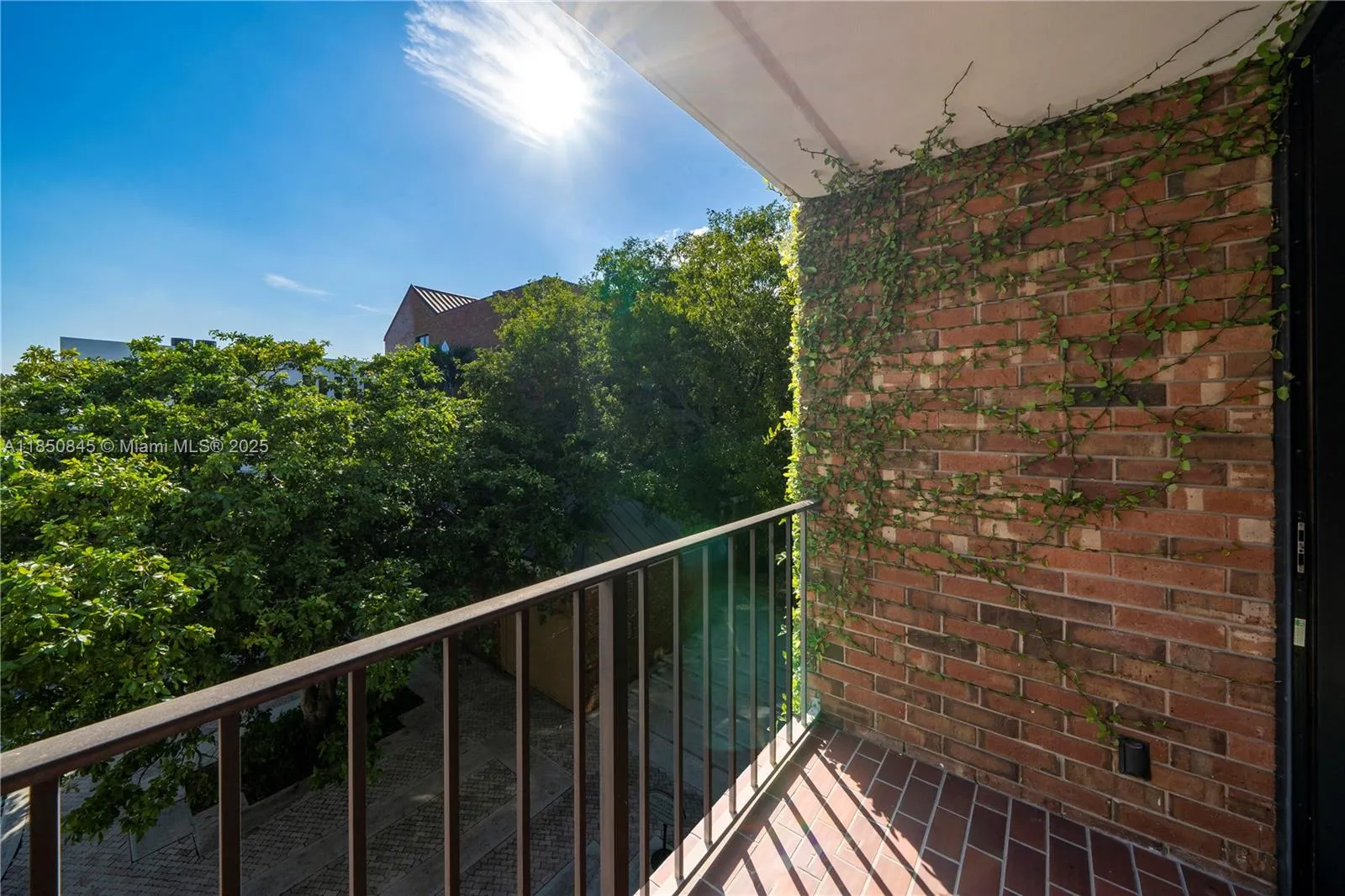 1558 Ne Quayside Ter D10, Miami, Florida 33138, Miami, Florida 33138, 4 Bedrooms Bedrooms, ,4 BathroomsBathrooms,Residential,For Sale,1558 Ne Quayside Ter D10, Miami, Florida 33138,A11850845