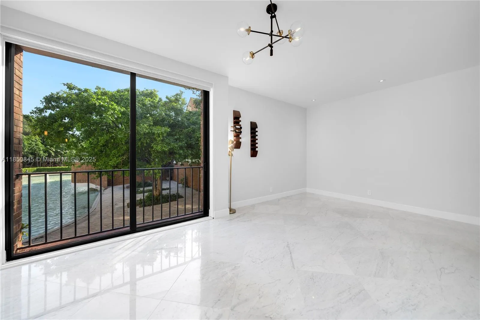 1558 Ne Quayside Ter D10, Miami, Florida 33138, Miami, Florida 33138, 4 Bedrooms Bedrooms, ,4 BathroomsBathrooms,Residential,For Sale,1558 Ne Quayside Ter D10, Miami, Florida 33138,A11850845