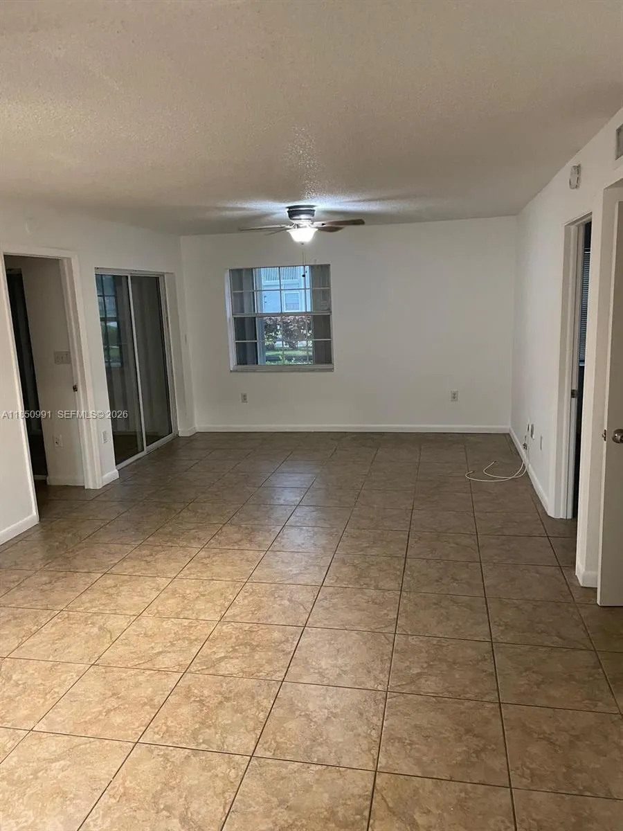 478 Ne 210th Cir Ter 103-12, Miami, Florida 33179, Miami, Florida 33179, 2 Bedrooms Bedrooms, ,2 BathroomsBathrooms,Residential Lease,For Rent,478 Ne 210th Cir Ter 103-12, Miami, Florida 33179,A11850991