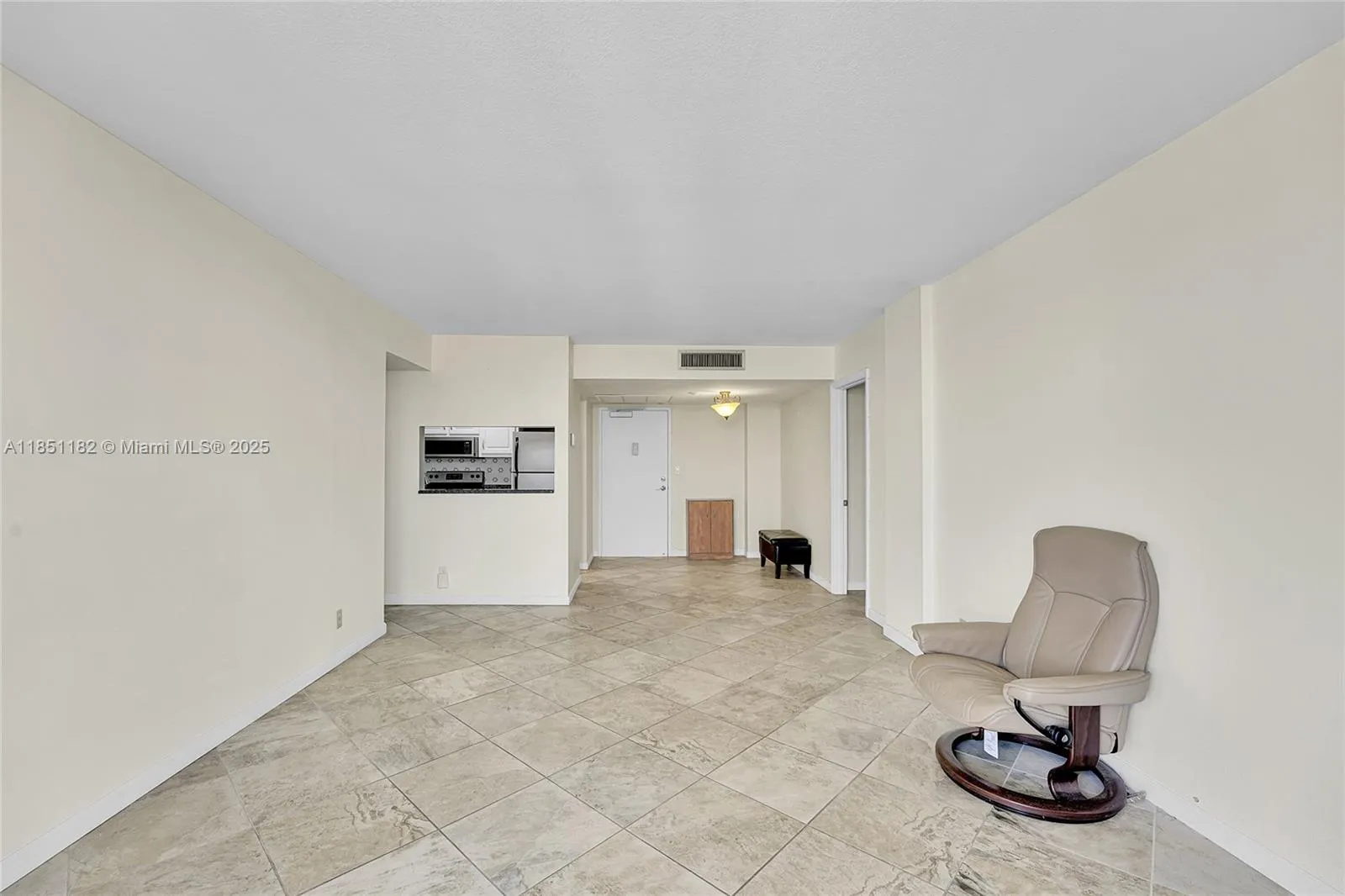 777 S Federal Hwy Rp402, Pompano Beach, Florida 33, Pompano Beach, Florida 33062, 2 Bedrooms Bedrooms, ,1 BathroomBathrooms,Residential,For Sale,777 S Federal Hwy Rp402, Pompano Beach, Florida 33,A11851182