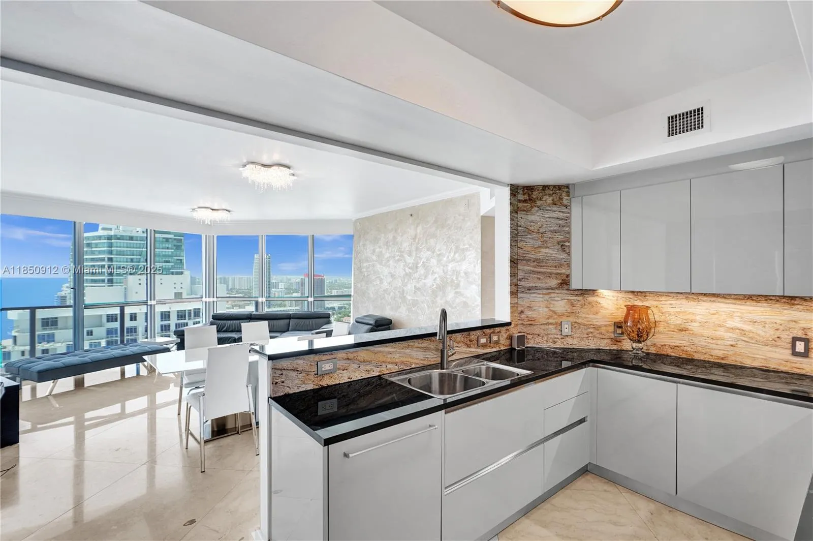 3101 S Ocean Dr 3506, Hollywood, Florida 33019, Hollywood, Florida 33019, 3 Bedrooms Bedrooms, ,3 BathroomsBathrooms,Residential,For Sale,3101 S Ocean Dr 3506, Hollywood, Florida 33019,A11850912