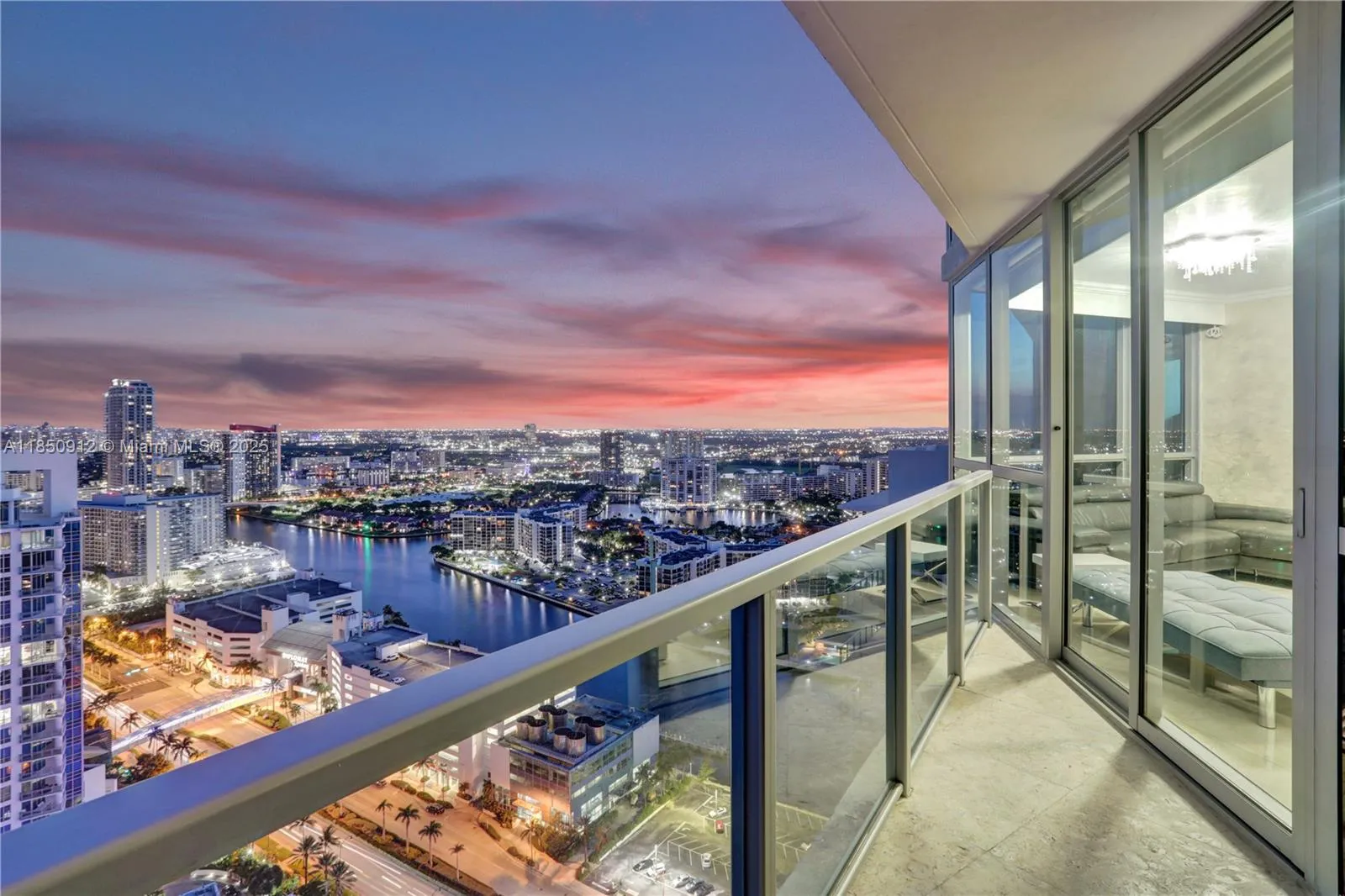 3101 S Ocean Dr 3506, Hollywood, Florida 33019, Hollywood, Florida 33019, 3 Bedrooms Bedrooms, ,3 BathroomsBathrooms,Residential,For Sale,3101 S Ocean Dr 3506, Hollywood, Florida 33019,A11850912