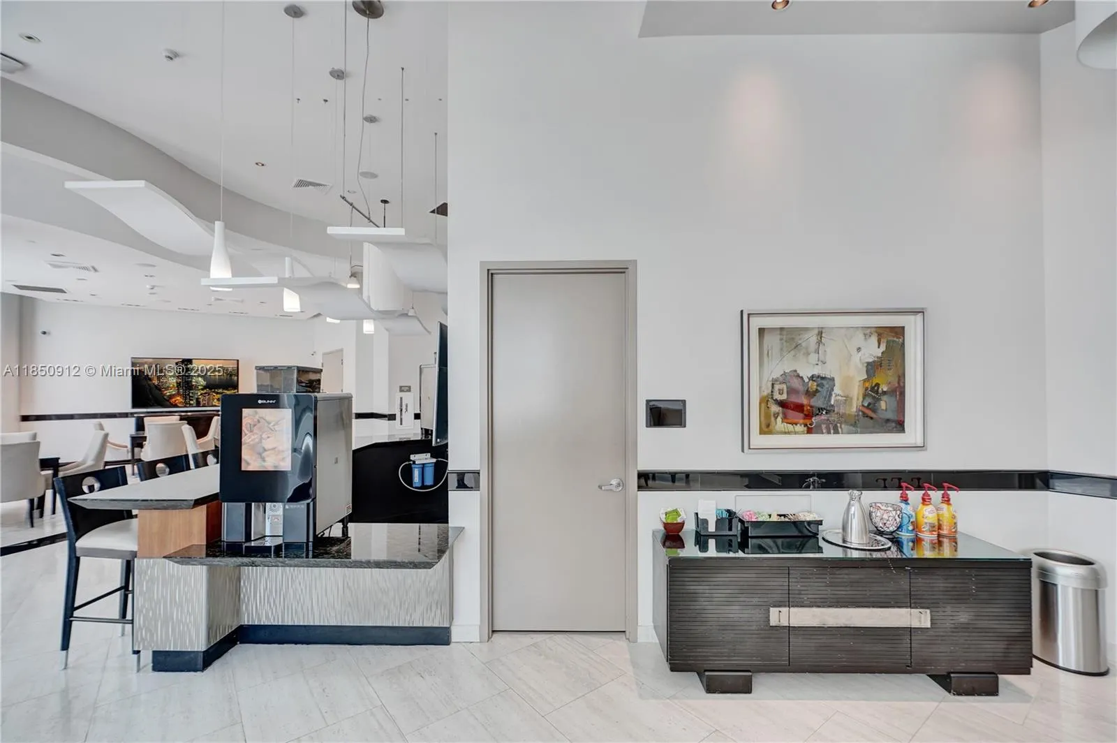 3101 S Ocean Dr 3506, Hollywood, Florida 33019, Hollywood, Florida 33019, 3 Bedrooms Bedrooms, ,3 BathroomsBathrooms,Residential,For Sale,3101 S Ocean Dr 3506, Hollywood, Florida 33019,A11850912