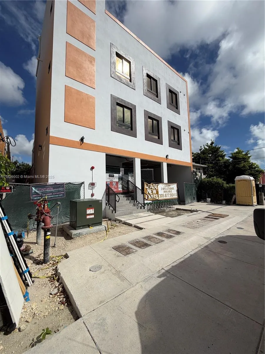 1037 Nw 2nd St, Miami, Florida 33128, Miami, Florida 33128, ,Commercial Sale,For Sale,1037 Nw 2nd St, Miami, Florida 33128,A11826002