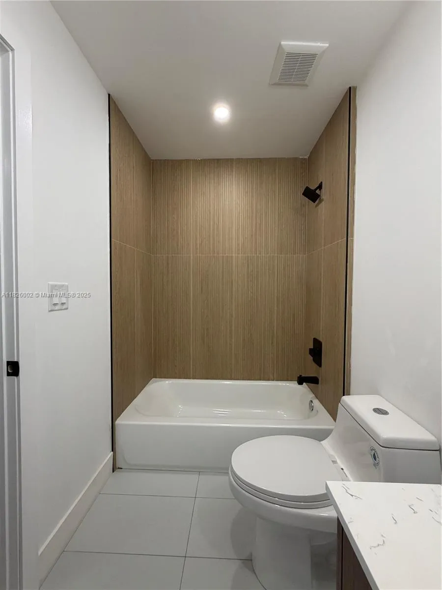 1037 Nw 2nd St, Miami, Florida 33128, Miami, Florida 33128, ,Commercial Sale,For Sale,1037 Nw 2nd St, Miami, Florida 33128,A11826002