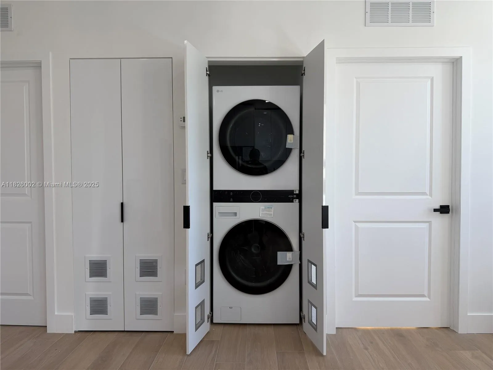 1037 Nw 2nd St, Miami, Florida 33128, Miami, Florida 33128, ,Commercial Sale,For Sale,1037 Nw 2nd St, Miami, Florida 33128,A11826002