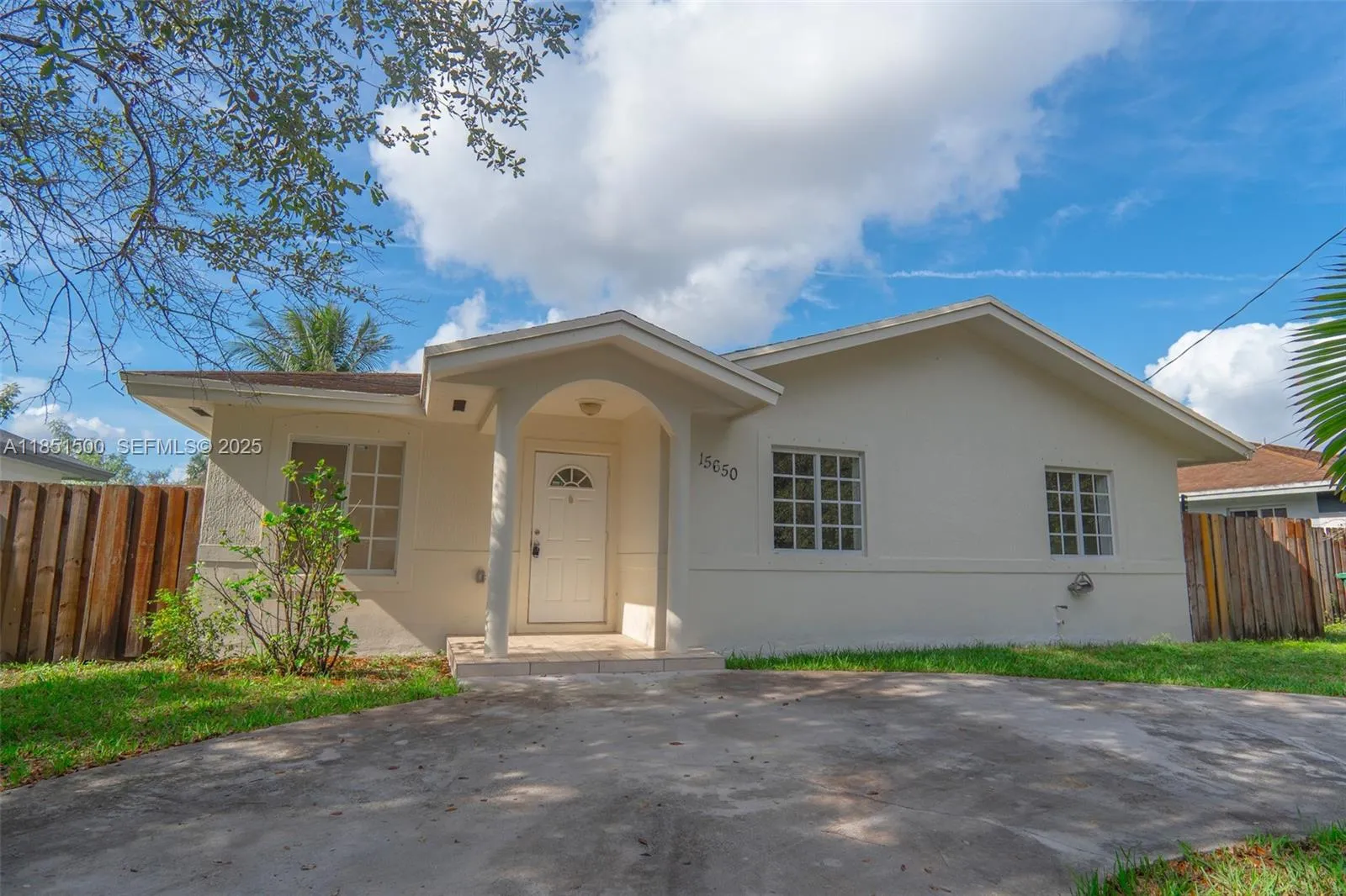 15650 Nw 39th Ct 15650, Miami Gardens, Florida 330, Miami Gardens, Florida 33054, 5 Bedrooms Bedrooms, ,2 BathroomsBathrooms,Residential Lease,For Rent,15650 Nw 39th Ct 15650, Miami Gardens, Florida 330,A11851500 15650 Nw 39th Ct 15650, Miami Gardens, Florida 330, Miami Gardens, Florida 33054, 5 Bedrooms Bedrooms, ,2 BathroomsBathrooms,Residential Lease,For Rent,15650 Nw 39th Ct 15650, Miami Gardens, Florida 330,A11851500