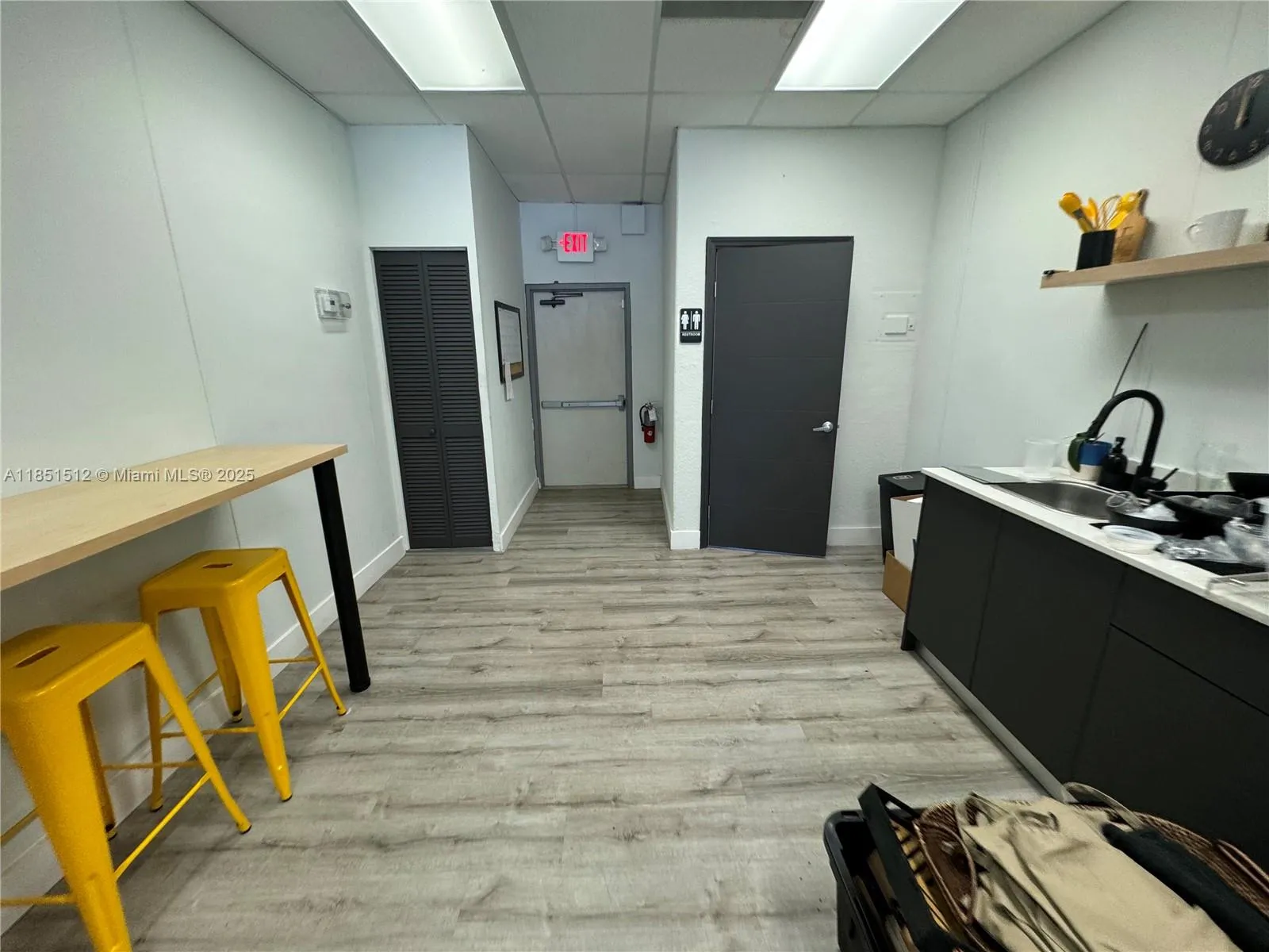 8235 Sw 40th St 8253, Miami, Florida 33155, Miami, Florida 33155, ,Commercial Lease,For Rent,8235 Sw 40th St 8253, Miami, Florida 33155,A11851512