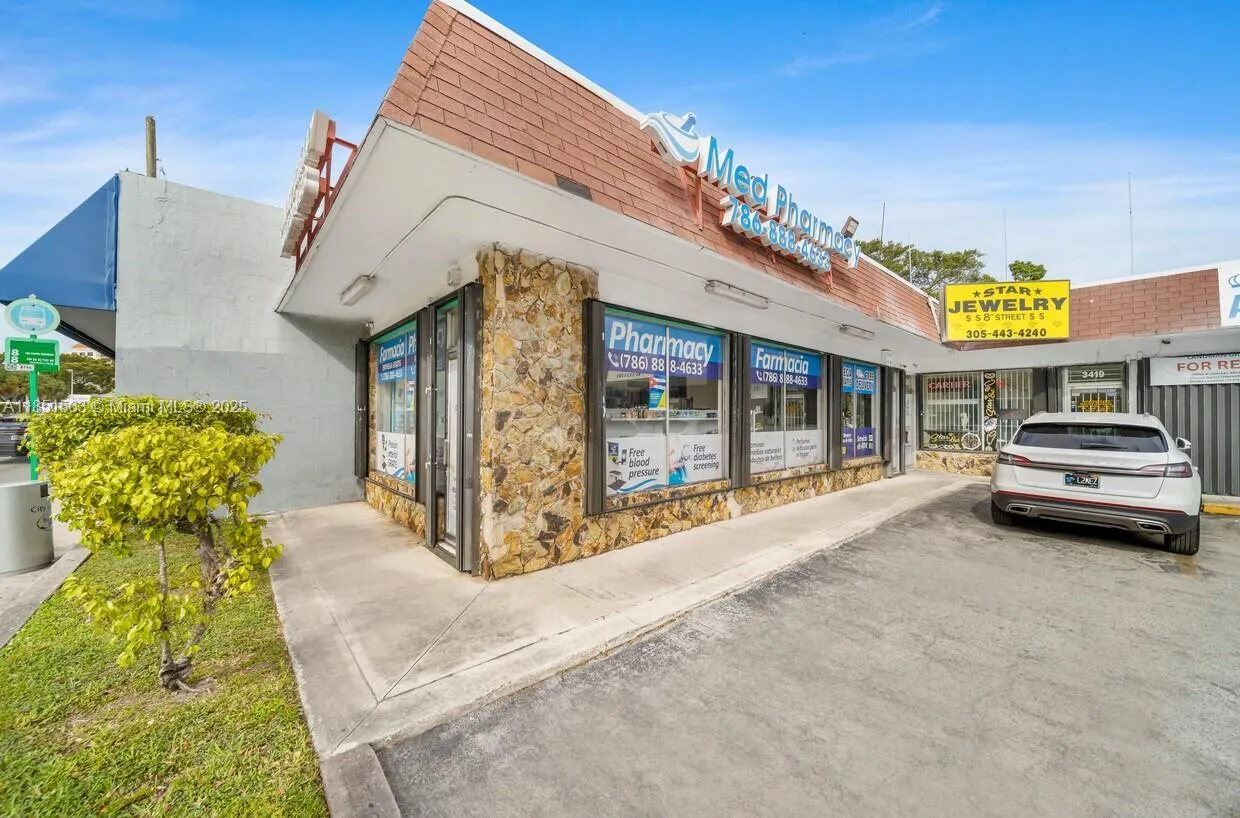 3401 Sw 8th St, Miami, Florida 33135, Miami, Florida 33135, ,Commercial Lease,For Rent,3401 Sw 8th St, Miami, Florida 33135,A11851563