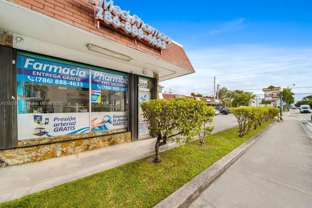 3401 Sw 8th St, Miami, Florida 33135, Miami, Florida 33135, ,Commercial Lease,For Rent,3401 Sw 8th St, Miami, Florida 33135,A11851563