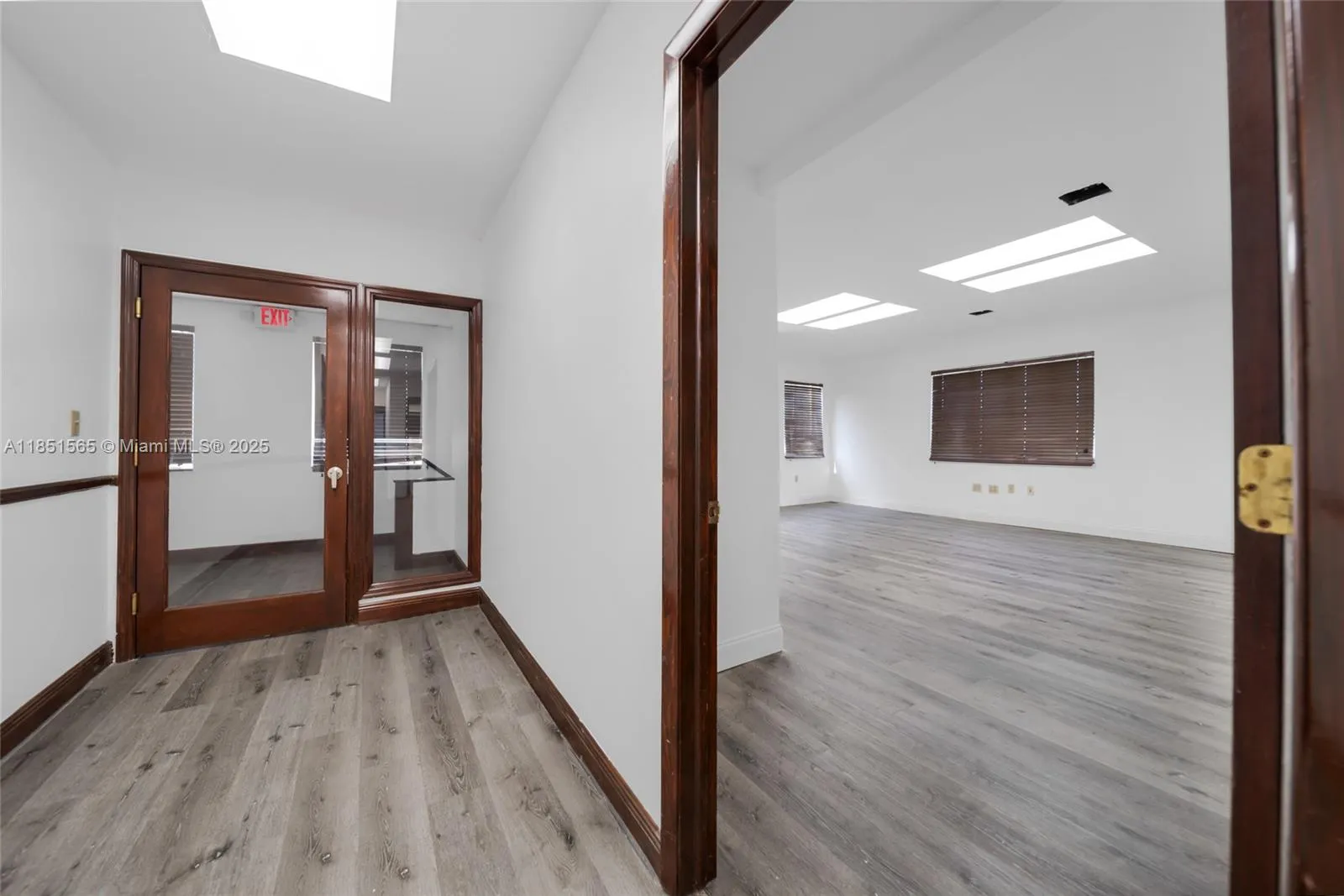 3465 Sw 8th St 3474, Miami, Florida 33135, Miami, Florida 33135, ,Commercial Lease,For Rent,3465 Sw 8th St 3474, Miami, Florida 33135,A11851565