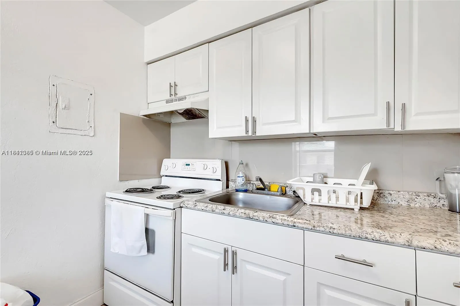 848 Nw 2nd Ave, Fort Lauderdale, Florida 33311, Fort Lauderdale, Florida 33311, ,Residential Income,For Sale,848 Nw 2nd Ave, Fort Lauderdale, Florida 33311,A11841385