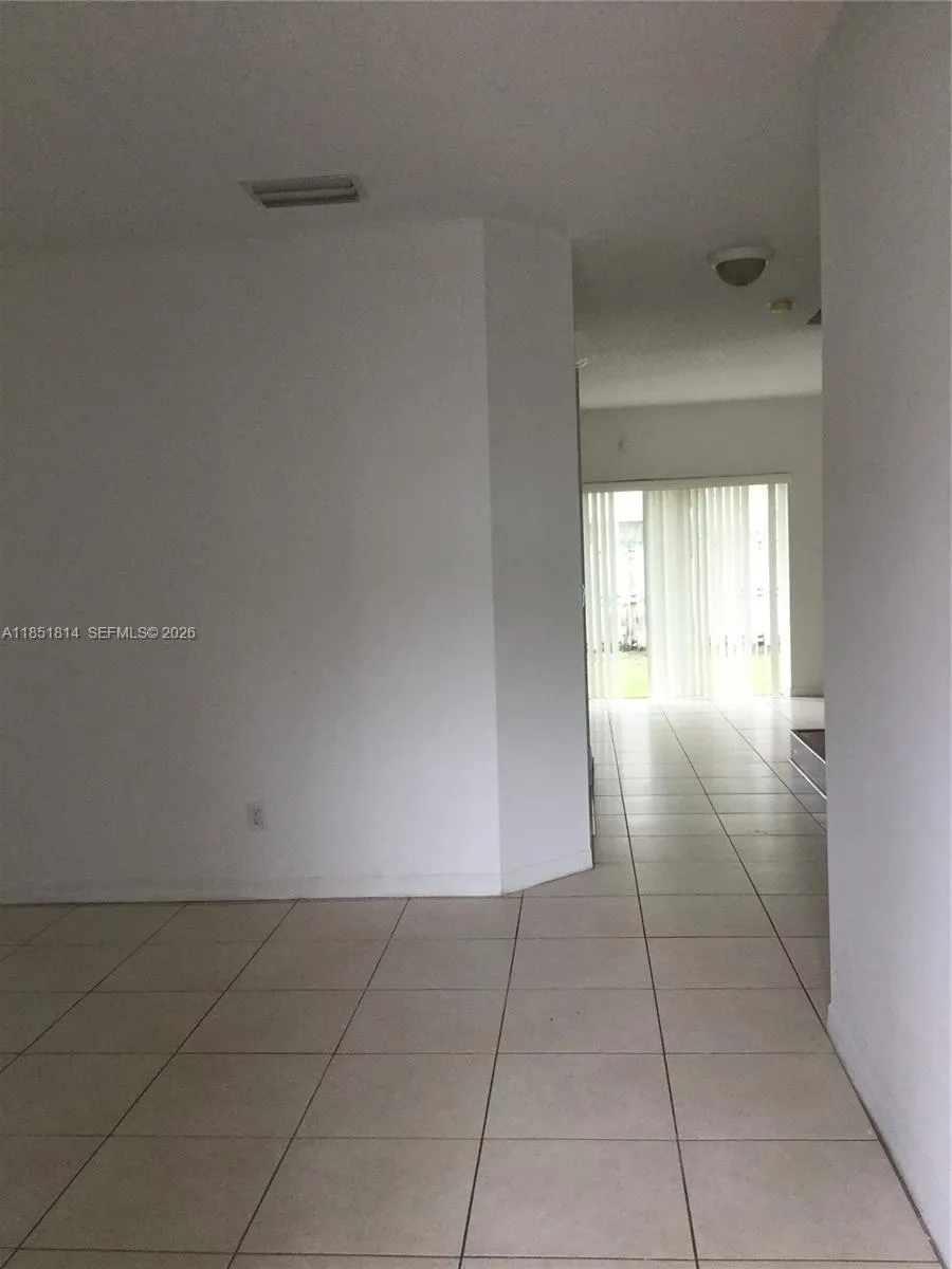 2885 Sw 127th Ave, Miramar, Florida 33027, Miramar, Florida 33027, 3 Bedrooms Bedrooms, ,2 BathroomsBathrooms,Residential Lease,For Rent,2885 Sw 127th Ave, Miramar, Florida 33027,A11851814