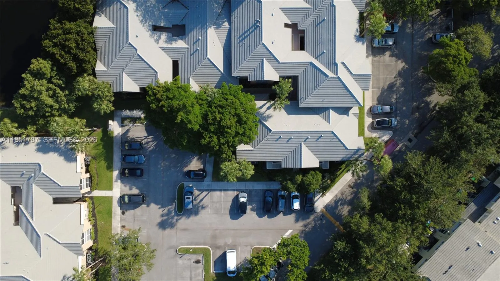 9877 Westview Dr 628, Coral Springs, Florida 33076, Coral Springs, Florida 33076, 2 Bedrooms Bedrooms, ,2 BathroomsBathrooms,Residential,For Sale,9877 Westview Dr 628, Coral Springs, Florida 33076,A11851787