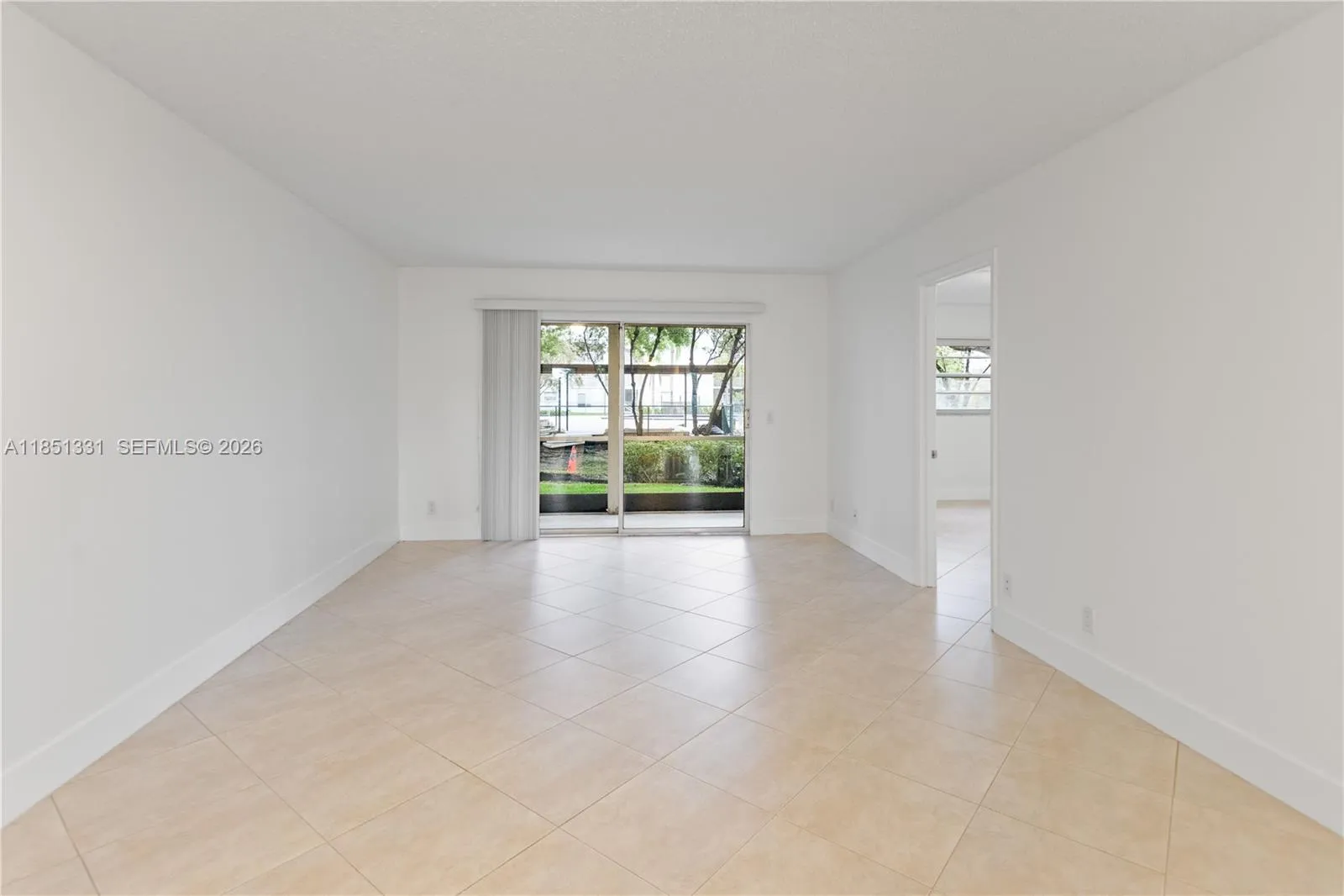 1400 Sw 124th Ter 109q, Pembroke Pines, Florida 33, Pembroke Pines, Florida 33027, 2 Bedrooms Bedrooms, ,2 BathroomsBathrooms,Residential,For Sale,1400 Sw 124th Ter 109q, Pembroke Pines, Florida 33,A11851331