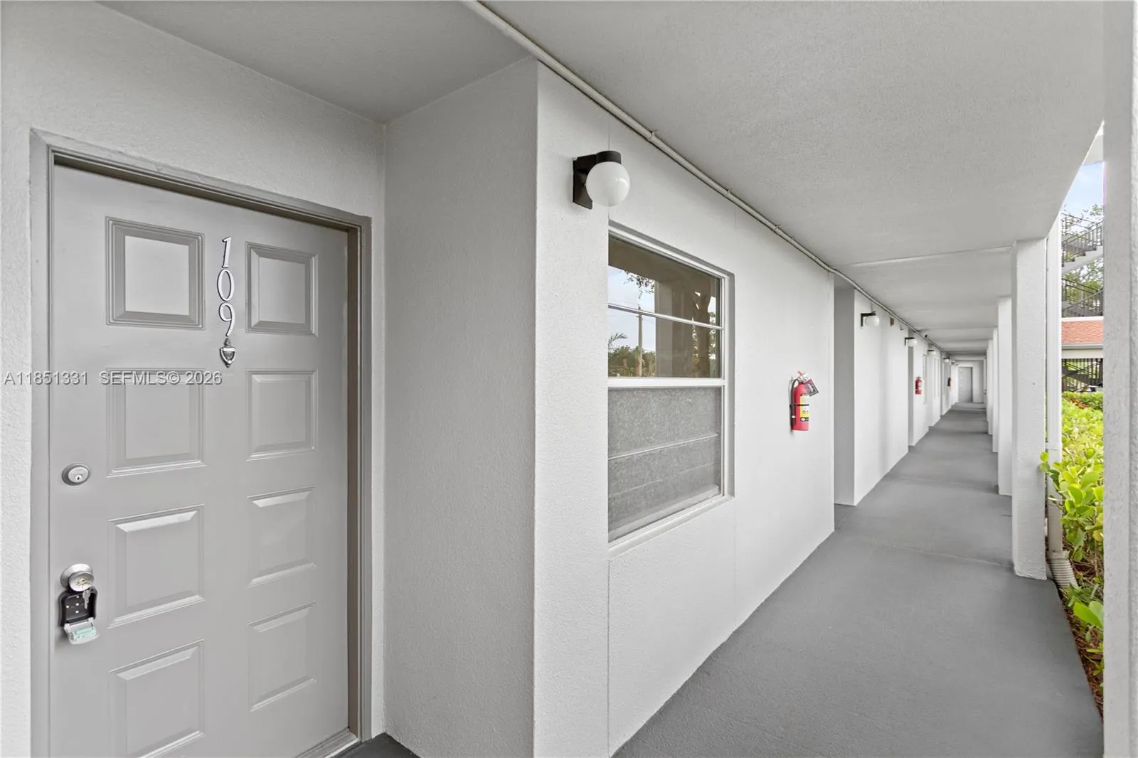 1400 Sw 124th Ter 109q, Pembroke Pines, Florida 33, Pembroke Pines, Florida 33027, 2 Bedrooms Bedrooms, ,2 BathroomsBathrooms,Residential,For Sale,1400 Sw 124th Ter 109q, Pembroke Pines, Florida 33,A11851331