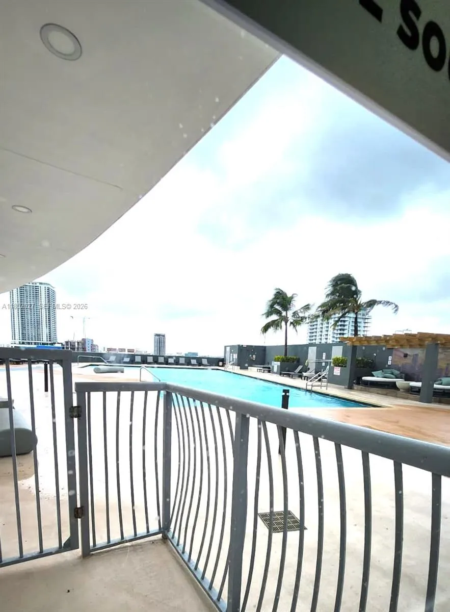1750 N Bayshore Dr 2010, Miami, Florida 33132, Miami, Florida 33132, 1 Bedroom Bedrooms, ,1 BathroomBathrooms,Residential,For Sale,1750 N Bayshore Dr 2010, Miami, Florida 33132,A11852027