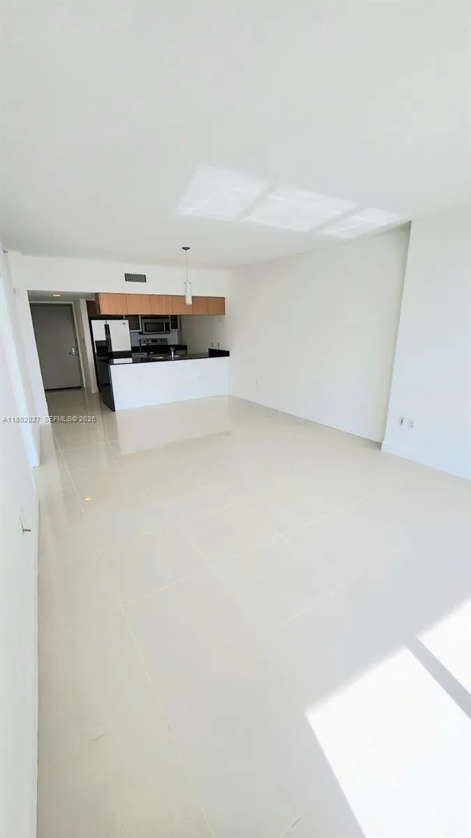 1750 N Bayshore Dr 2010, Miami, Florida 33132, Miami, Florida 33132, 1 Bedroom Bedrooms, ,1 BathroomBathrooms,Residential,For Sale,1750 N Bayshore Dr 2010, Miami, Florida 33132,A11852027