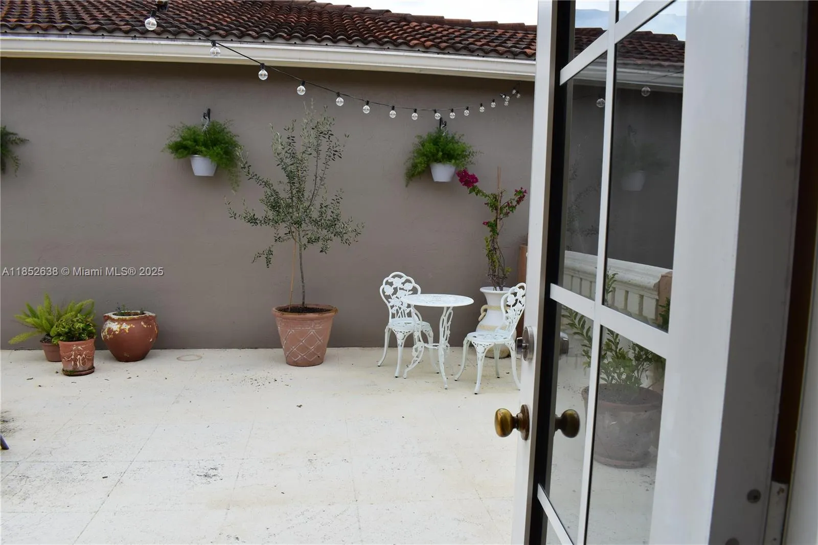 5189 Nw 108th Path, Doral, Florida 33178, Doral, Florida 33178, 3 Bedrooms Bedrooms, ,2 BathroomsBathrooms,Residential,For Sale,5189 Nw 108th Path, Doral, Florida 33178,A11852638