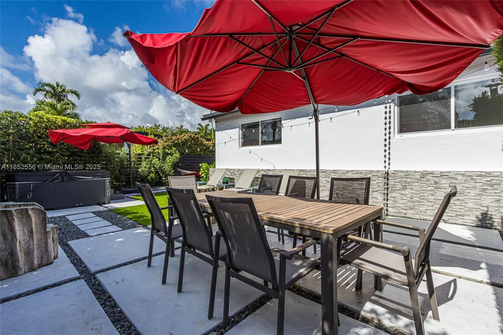 8290 N Bayshore Dr, Miami, Florida 33138, Miami, Florida 33138, 3 Bedrooms Bedrooms, ,2 BathroomsBathrooms,Residential,For Sale,8290 N Bayshore Dr, Miami, Florida 33138,A11852556