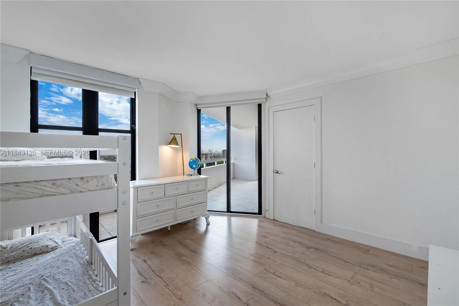 2000 Towerside Ter Ph-9, Miami, Florida 33138, Miami, Florida 33138, 2 Bedrooms Bedrooms, ,2 BathroomsBathrooms,Residential,For Sale,2000 Towerside Ter Ph-9, Miami, Florida 33138,A11843126