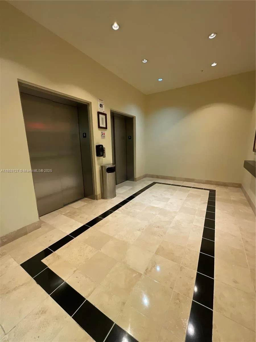 Doral, Florida 33166, ,Commercial Lease,For Rent,A11853127